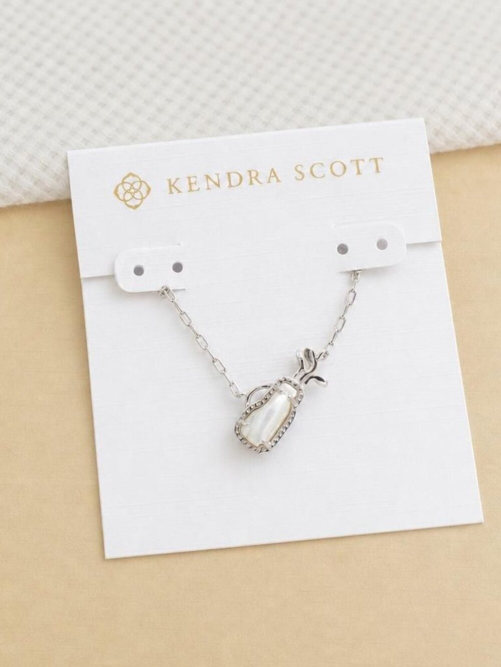 Kendra Scott Golf Silver Mother-of-Pearl Pendant Necklace